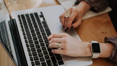 E-Mail schreiben – Deutsch B1/B2. Beispiele: Beschwerde-E-Mails & Kundendienst-Anfragen