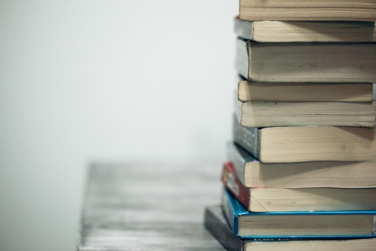 „Die Kunst des halbformellen Briefes: Übungen für A2- und B1-Niveaus“ „Die Kunst des halbformellen Briefes: Übungen für A2- und B1-Niveaus“